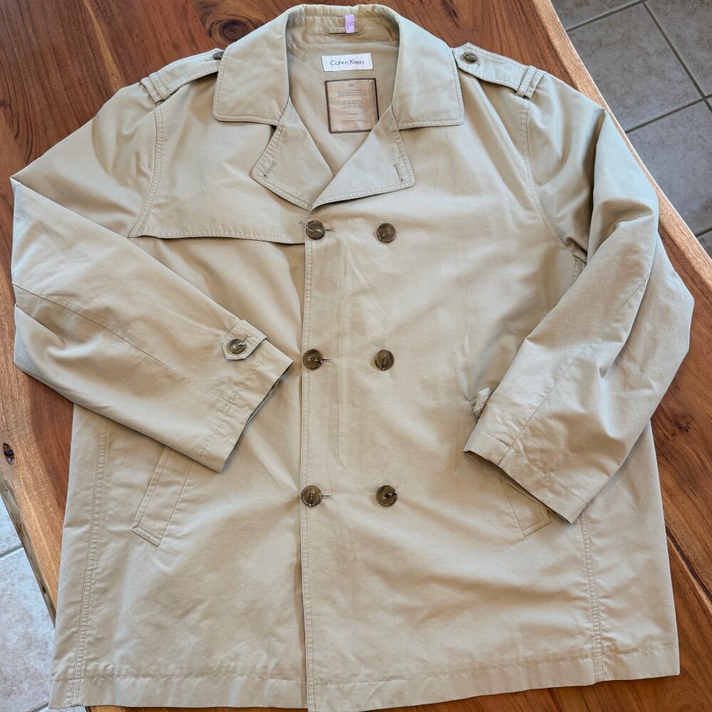 Calvin Klein short rain coat 2XL